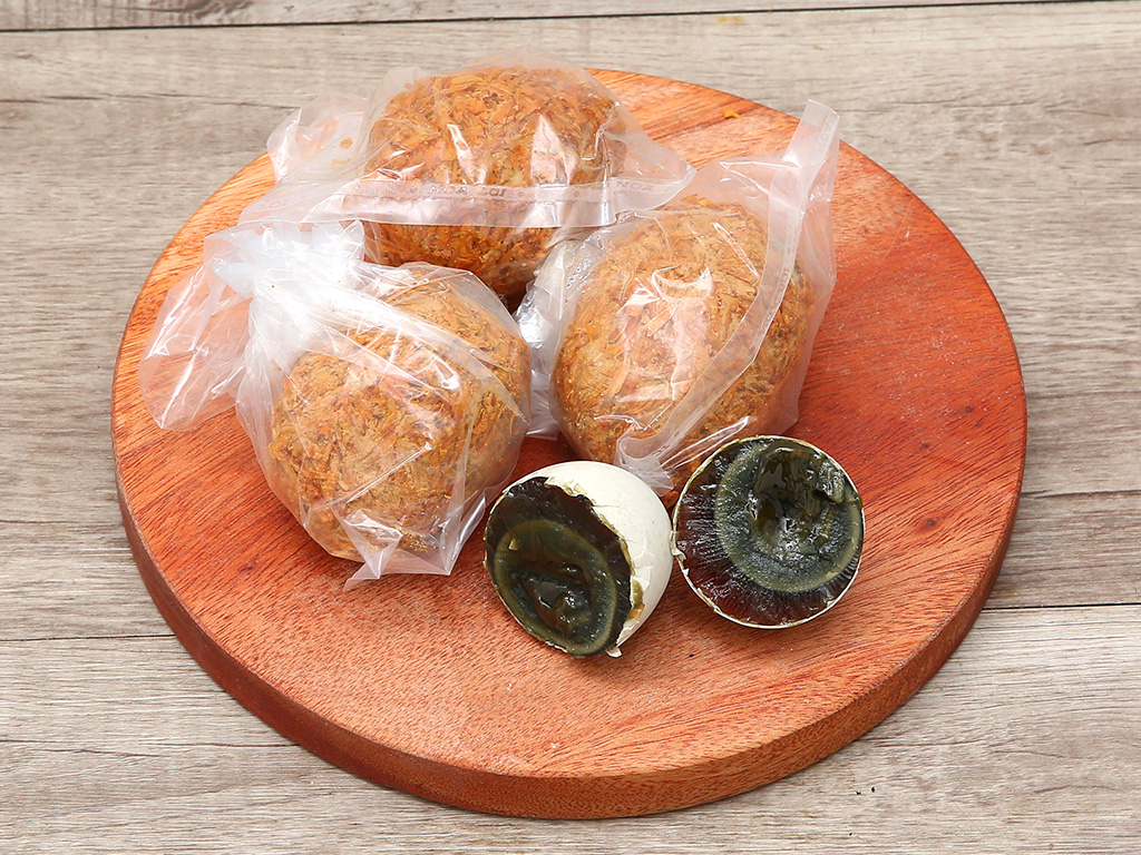 Trứng vịt bắc thảo Phương Nam hộp 4 quả 4